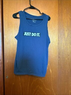 The Nike Tee